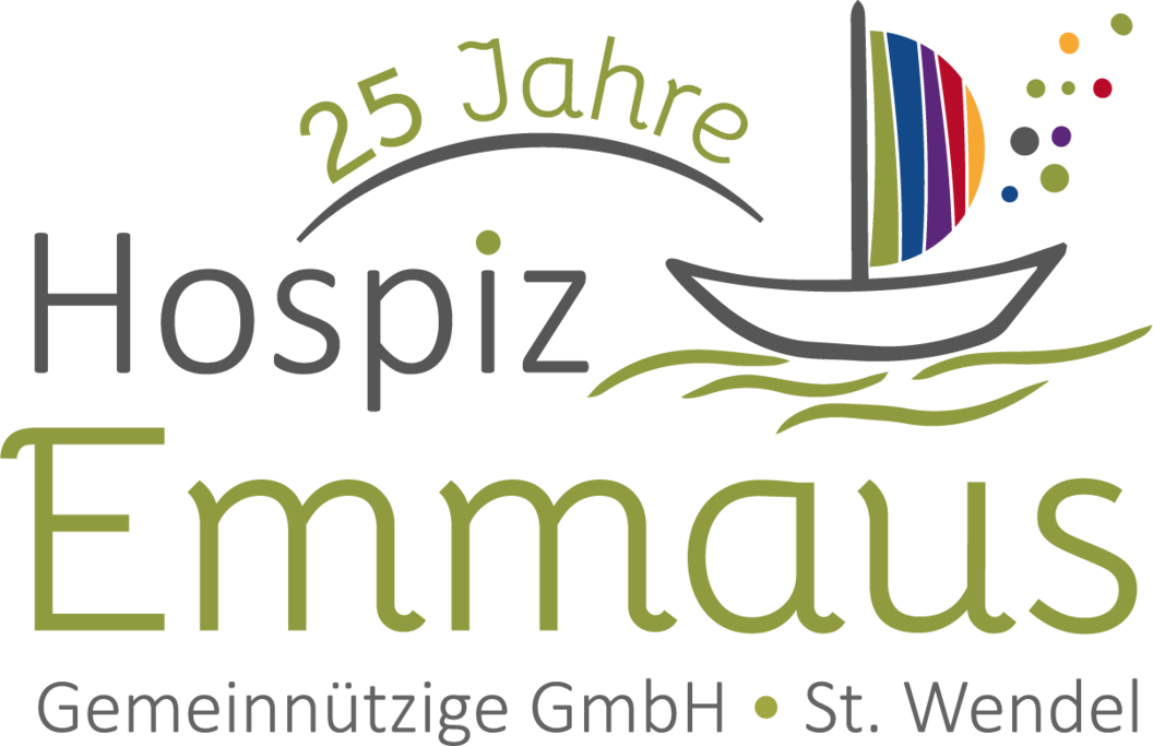 Logo mit dem Text '25 Jahre Hospiz Emmaus Gemeinnützige GmbH St. Wendel' und einem stilisierten Boot mit einem bunten Segel